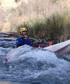 kayak-en-aguas-bravas